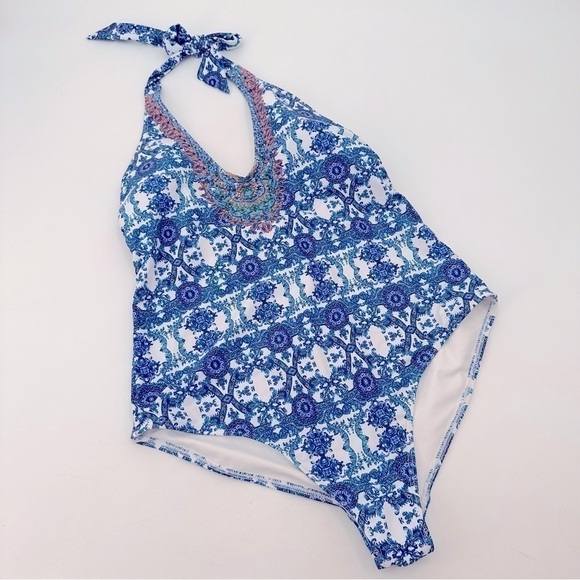 Venus One Piece Halter Beck Printed Swimsuit Swim Plus Size 18 - Picture 2 of 4